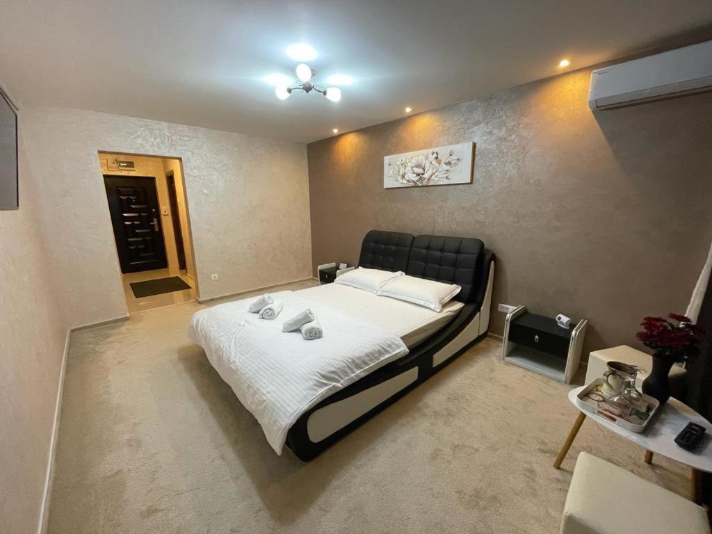 Cezara Apartment Galati  Exterior photo